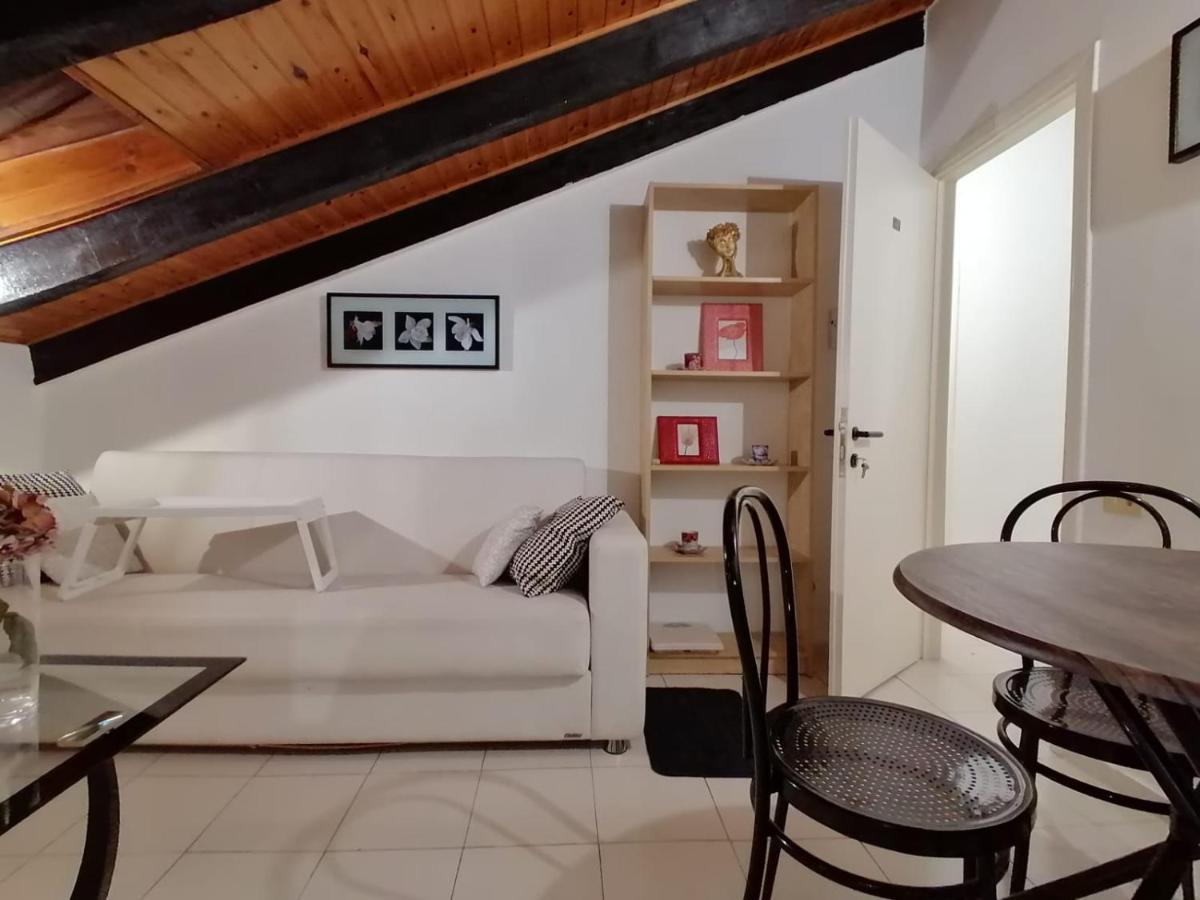 Апартаменты Mercanti Attic Version Милан Экстерьер фото